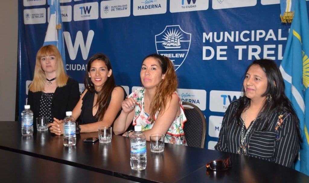 Charla Sobre Derechos De La Mujer Se Realiz En La Municipalidad De